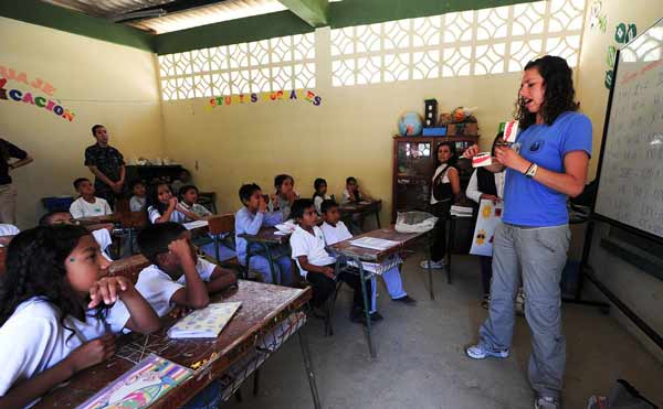 How To Tell Your Teacher When S/He is Wrong? 3 cut the attitude towards the teacher