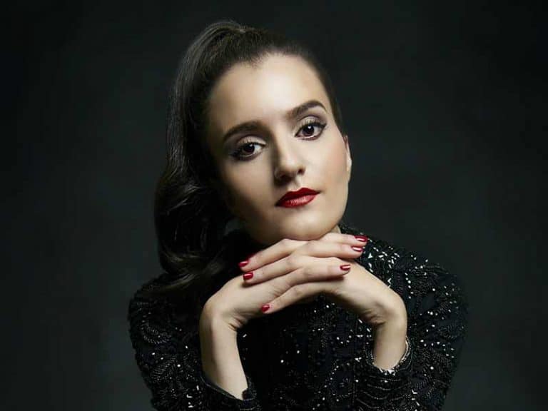 Najwa Zebian - A Great Lebanon-born Poet