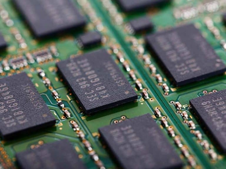 Why Is RAM So Expensive Right Now? LifeFalcon