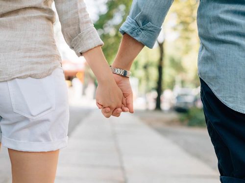 Makes An Aquarius Man Come Back